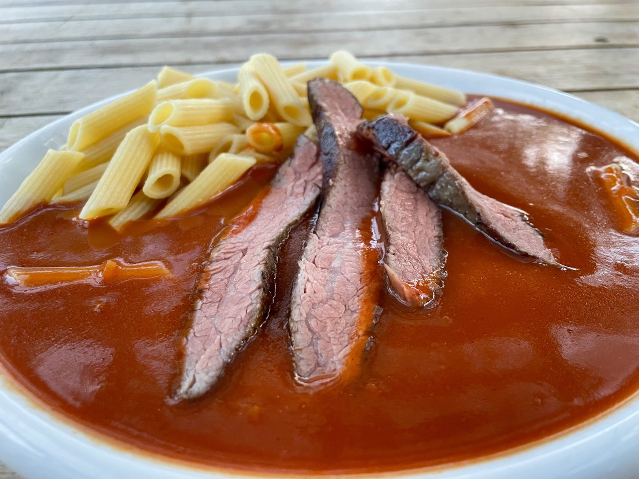 rajská, flank